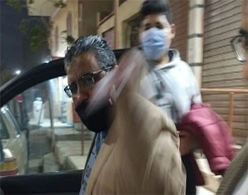 بعد أكثر من 4 سنوات من الاعتقال بلا محاكمة.. مصر تفرج عن صحفي الجزيرة محمود حسين بعد أكثر من 4 سنوات من الاعتقال بلا محاكمة.. مصر تفرج عن صحفي الجزيرة محمود حسين