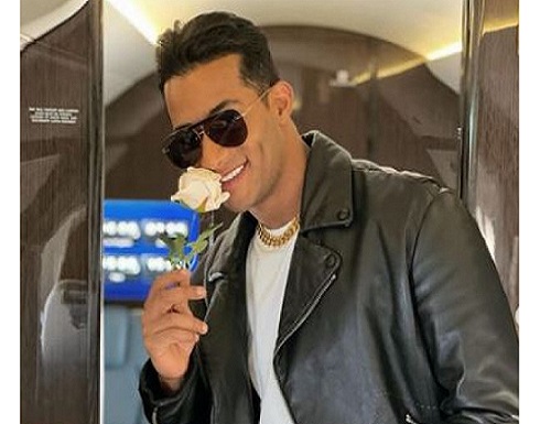شاهد: الجمهور يهاجم محمد رمضان بقوة بسبب خاتم شاهد: الجمهور يهاجم محمد رمضان بقوة بسبب خاتم