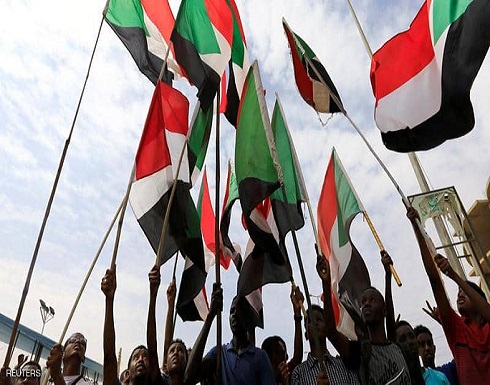 الأطراف السودانية توقع الإعلان الدستوري بالأحرف الأولى الأطراف السودانية توقع الإعلان الدستوري بالأحرف الأولى