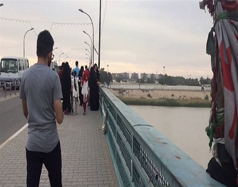 حرمها طليقها من رؤية أطفالها... فألقت نفسها من فوق جسر! حرمها طليقها من رؤية أطفالها... فألقت نفسها من فوق جسر!