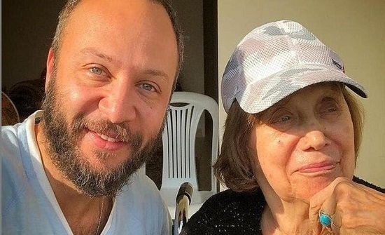 مكسيم خليل يفقد والدته.. والجمهور يرفض التعاطف معه مكسيم خليل يفقد والدته.. والجمهور يرفض التعاطف معه