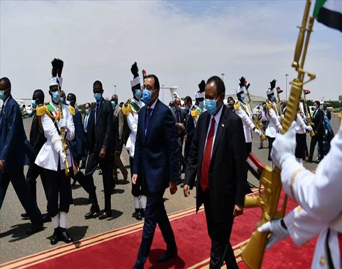 مصر والسودان يبحثان العلاقات الثنائية ومشروعات استراتيجية مصر والسودان يبحثان العلاقات الثنائية ومشروعات استراتيجية