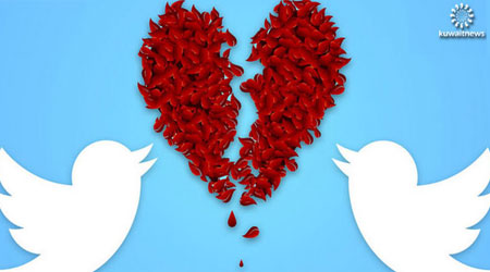 مواقع التواصل الاجتماعي تدمر العلاقات الزوجية