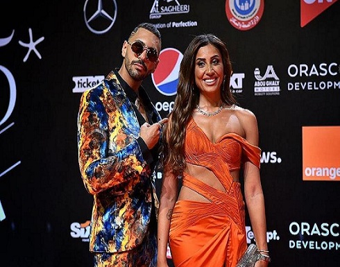أزمة بين حسن أبو الروس وزوجته بسبب دينا الشربيني! أزمة بين حسن أبو الروس وزوجته بسبب دينا الشربيني!