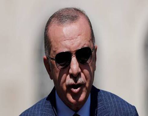 أردوغان: الولايات المتحدة لا تكترث بقضية الدفاع عن اللاجئين ولا تزال مع الإرهاب أردوغان: الولايات المتحدة لا تكترث بقضية الدفاع عن اللاجئين ولا تزال مع الإرهاب