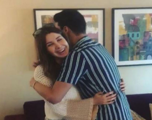 بالفيديو : نانسي عجرم لمعجب حضن اه بوسه لأ بالفيديو : نانسي عجرم لمعجب حضن اه بوسه لأ