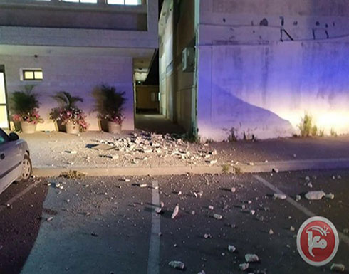 بالفيديو : إصابة مبنى في مستوطنة سديروت بصاروخ أطلق من غزة بالفيديو : إصابة مبنى في مستوطنة سديروت بصاروخ أطلق من غزة