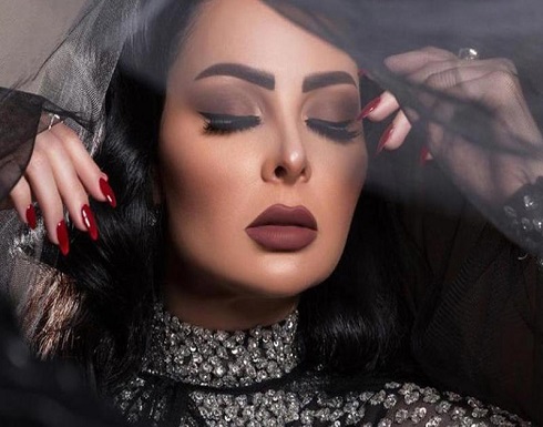 مكياج قوي على طريقة ديانا كرزون