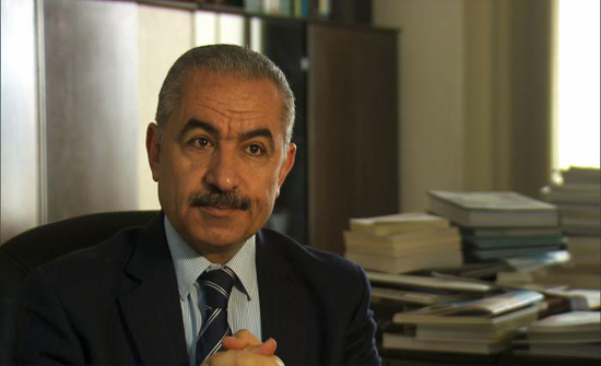 عباس يُكلّف محمد اشتية بتشكيل حكومة جديدة عباس يُكلّف محمد اشتية بتشكيل حكومة جديدة