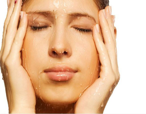 ماذا يعني التعرّق أثناء شعورك بالبرد؟ ماذا يعني التعرّق أثناء شعورك بالبرد؟