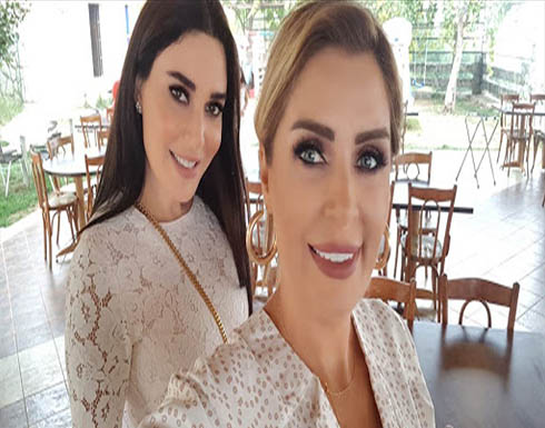 شاهدوا فيديو طريف.. سيرين عبد النور وشقيقتها تقلدان أصوات الحيوانات شاهدوا فيديو طريف.. سيرين عبد النور وشقيقتها تقلدان أصوات الحيوانات