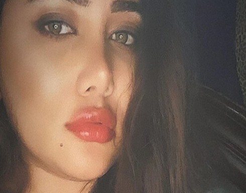 شاهد.. فضيحة “بجلاجل” للمذيعة رنا هويدي! شاهد.. فضيحة “بجلاجل” للمذيعة رنا هويدي!