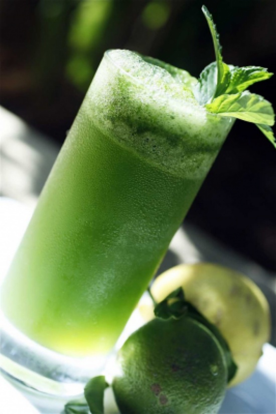 عصير الجرجير بالليمون