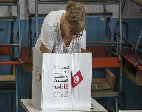 تونس.. انطلاق عملية الاستفتاء على الدستور في الخارج تونس.. انطلاق عملية الاستفتاء على الدستور في الخارج