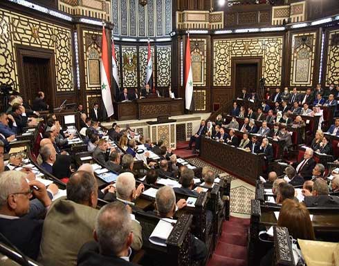 سيدة ثالثة تتقدم .. عدد طلبات الترشح لمنصب رئيس سوريا يرتفع إلى 17 سيدة ثالثة تتقدم .. عدد طلبات الترشح لمنصب رئيس سوريا يرتفع إلى 17