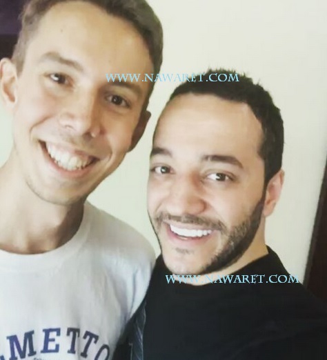 بالفيديو– شاب فنزويلي يفاجئ حسين الديك ويغني معه أغنية “محلاكي “ بالفيديو– شاب فنزويلي يفاجئ حسين الديك ويغني معه أغنية “محلاكي “