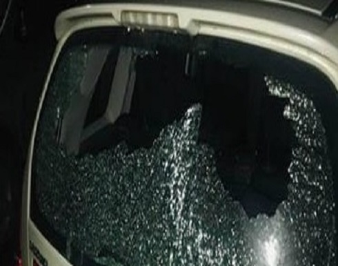 مستوطنون يهاجمون مركبات الفلسطينيين ومواجهات مع قوات الاحتلال جنوب جنين مستوطنون يهاجمون مركبات الفلسطينيين ومواجهات مع قوات الاحتلال جنوب جنين