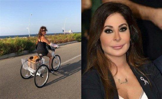 إليسا على الدراجة الهوائية في بيروت إليسا على الدراجة الهوائية في بيروت