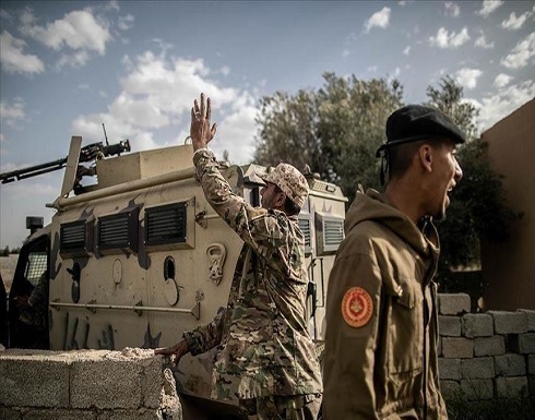 الجيش الليبي يستهدف شاحنة وقود لمليشيات حفتر الجيش الليبي يستهدف شاحنة وقود لمليشيات حفتر