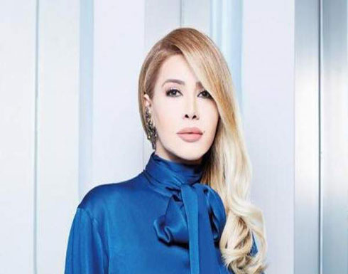 إطلالة مميزة لنوال الزغبي في حفلها بهولندا إطلالة مميزة لنوال الزغبي في حفلها بهولندا