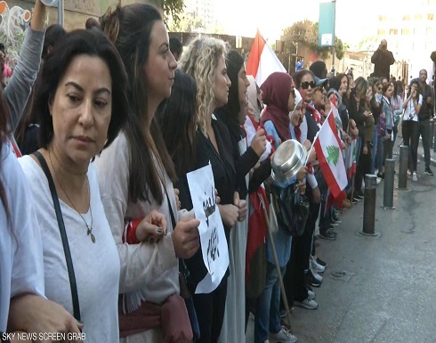 انتشار مكثف للأمن وسط بيروت.. والمحتجون يتحدون البرلمان انتشار مكثف للأمن وسط بيروت.. والمحتجون يتحدون البرلمان