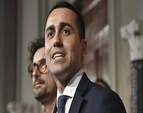 زعيم حزب إيطالي معارض يدعو أنصاره للتظاهر زعيم حزب إيطالي معارض يدعو أنصاره للتظاهر