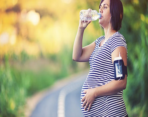 السمنة خلال الحمل تصيب الطفل والأم بهذه المضاعفات السمنة خلال الحمل تصيب الطفل والأم بهذه المضاعفات
